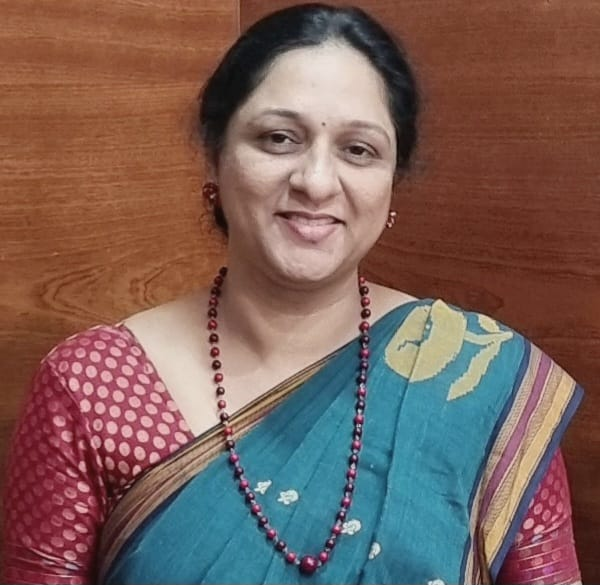 Smt. Sarita Sunil Narke